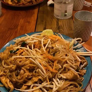 Chicken pad Thai