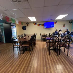 the inside of a restaurant