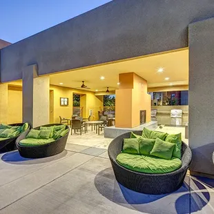 Lobo Village - Courtyard