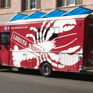 a lobster on the side of the truck
