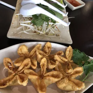 Crab Rangoon