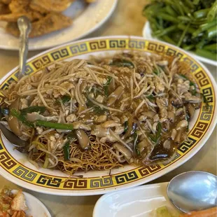 Shredded Pork Chow Mein - 10/10!