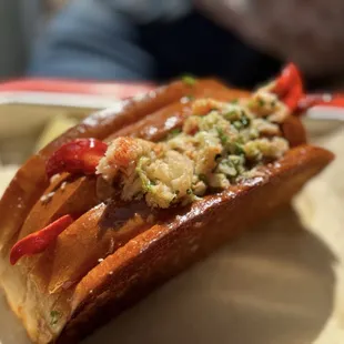 Lobster roll