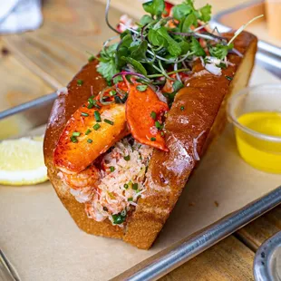 Connecticut Lobster Roll