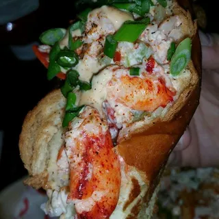 Maine Lobster Roll