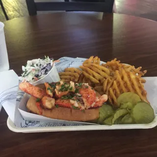 Connecticut Lobster Roll