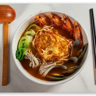 Thai seafood Noodle 泰式风味面