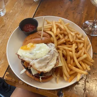 Breakfast burger