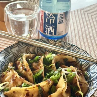 Spicy chicken wontons