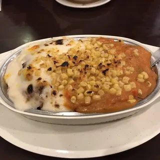 M28. Mix Sauce Pan Fried Rice Roll