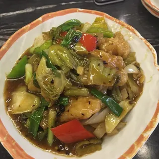 H5. Fish Fillet in Black Bean Sauce Clay Pot Rice