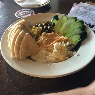 Hummus Plate