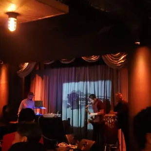 Stage (WOW Saturday)