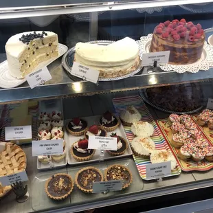 cupcakes, dessert, food