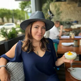 Nikki J.