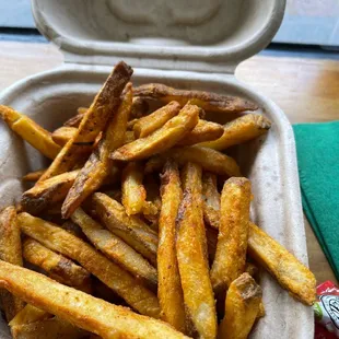 Cajun fries.... good! Fresh and hot!