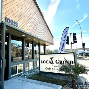 Local Grind front Entrance