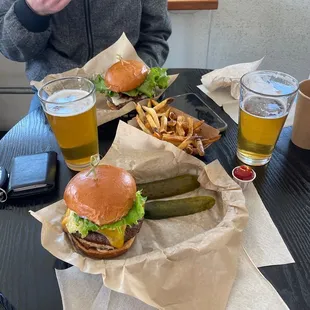 Dam Burger and CA Burger with large fries and beers