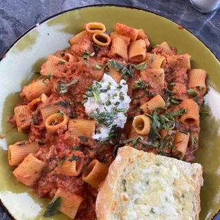 Sausage and Ricotta Pasta