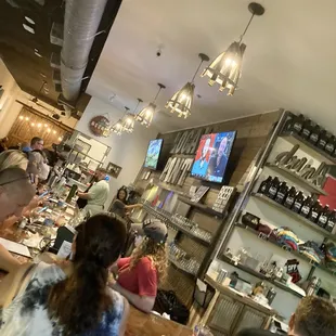Lively Bar with great decor and so many choices