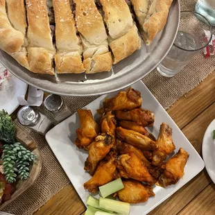 Hot Buffalo Wings &amp; Pizza Large Calzone (Basic Pie)