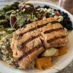 Mediterranean Fusion Bowl + salmon added