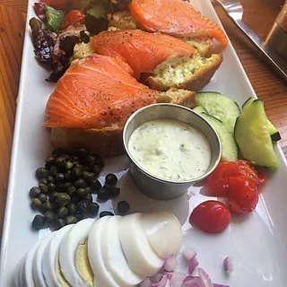 Santa Barbara Fish Co Smoked Salmon Benny