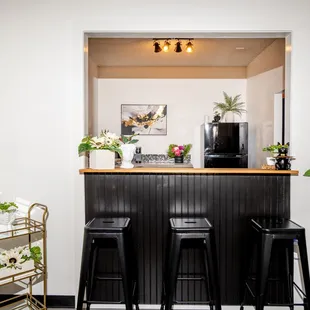Main Space Boutique Venue feat Bar Counter