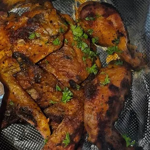 Wings too skinny and one drum vs 5 plus flats, flavor an 8.5