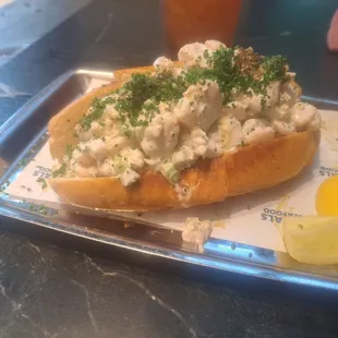 Lobster roll