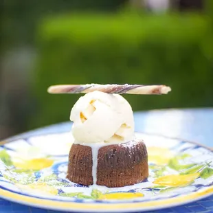Chocolate lava cake