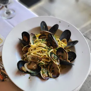 Linguine Alla Pescatora