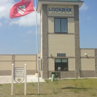 Lockbox Storage Bennington has an on-site manager available to provide exceptional customer service.