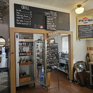 Lockeport Grill & Fountain