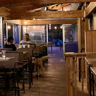 interior, ramen and noodles