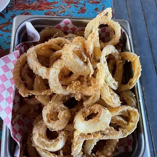 Large order of onion rings