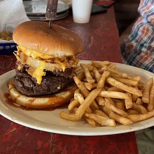 Howling Coyote Burger