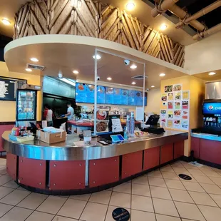 Order, pay, and pick up here