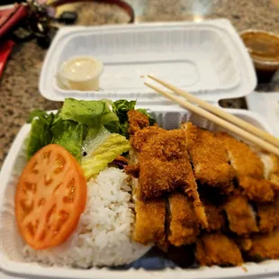 Dinner @Loco Moco; 8/7/2023.  Can't believe this is a Mini Katsu plate. Can't even imagine the Regular plate Lunch, must be Humangous? Lol!