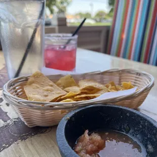 Complementary chips and Chips &amp; Salsa