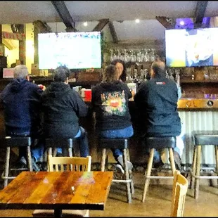 Vanicia helps patrons at the full-service bar, located in the "cantina" area of the restaurant.