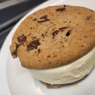 Fresh baked Cookies Sandwich