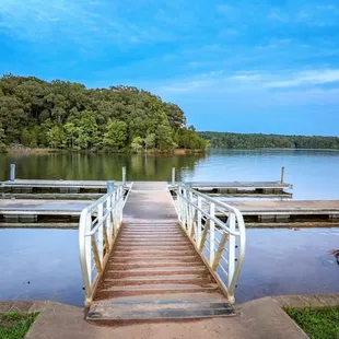 Boat dock at Natchez Trace.