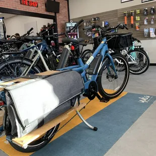 Yuba Spicy Curry E Cargo Bike