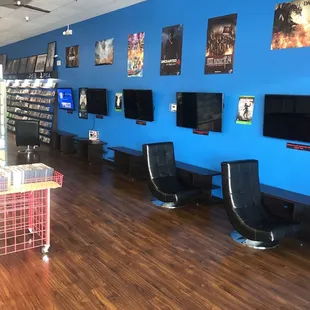 Game test area $5 bucks for the hour