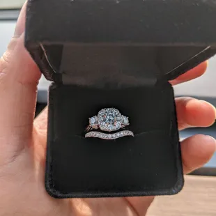 Customized wedding band