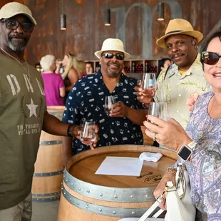 Cheers! Winetasting at m2 Wines