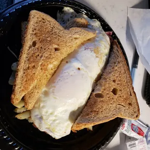 Bill Lewis of Vero Beach, Florida, dining at Loeb's N.Y. Deli in Washington, D.C.