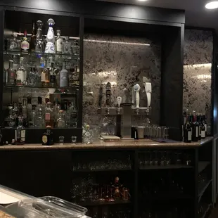 Cut drinks corner