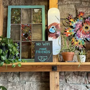 No WiFi make friends
